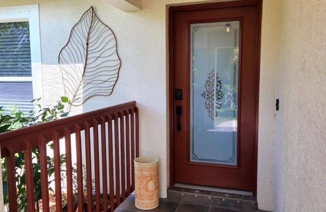 Anytime Sunshine Getaway! Family friendly with a fresh Florida feel.