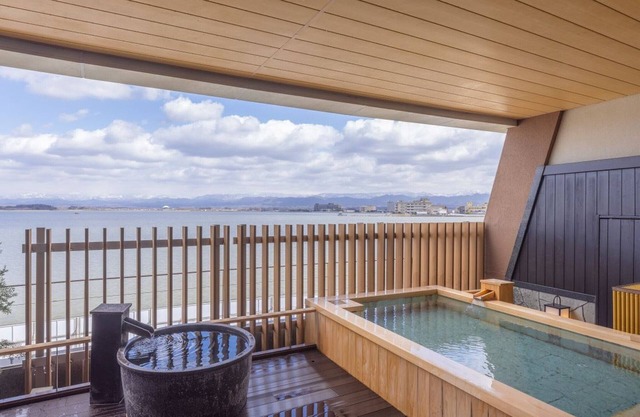 APA Hotel & Resort Kaga Katayamazu Onsen Kasuikyo