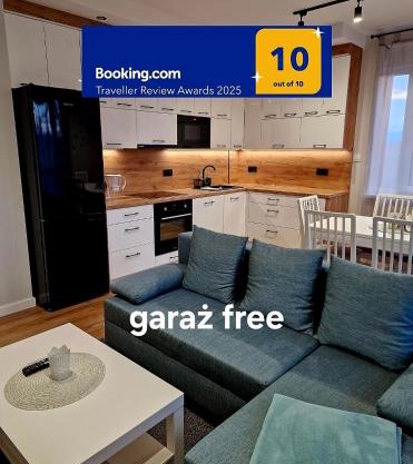 Apartament na Letniej z garażem "Domowe Zacisze"