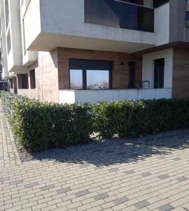 Apartament West