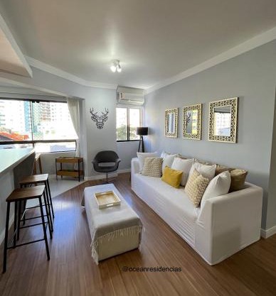 Apartamento Decorado Coral