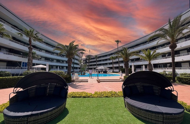 Apartamentos Palmera Beach
