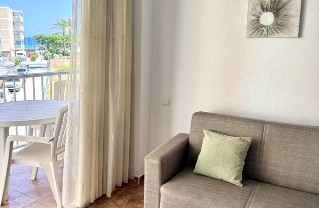APARTBEACH NEW ALTAMIRA FRONT BEACH