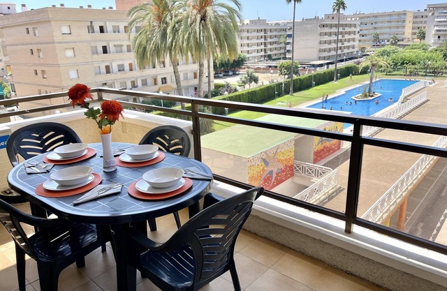 APARTBEACH NEW AQUAMARINA 319 VIEWS POOL AND HEATED