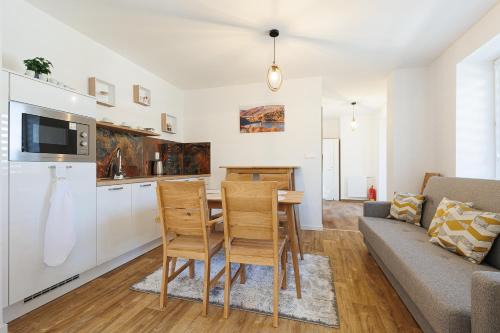 APARTMÁNY Sninský dvor