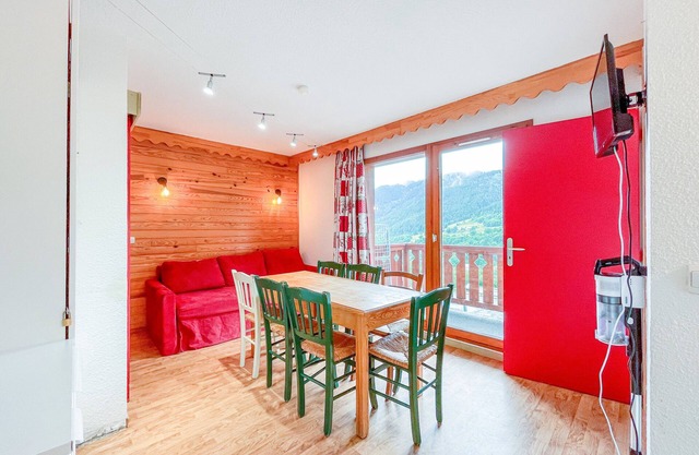 Apartment for 6/8 People – Mountain View – At the Foot of the Slopes – St François Longchamp Resort