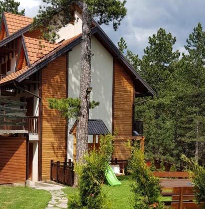Apartmani Lotos