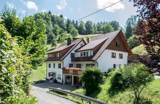 Apartment 'Vergissmeinnicht' with Mountain View, Shared Terrace and Wi-Fi