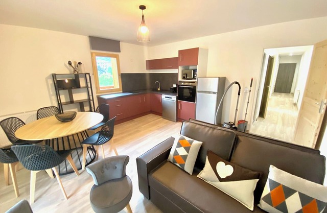 Apartment for 4 to 6 people with terrace