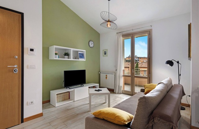 Apartment 'Heart Of Chianti' with Private Terrace and Wi-Fi