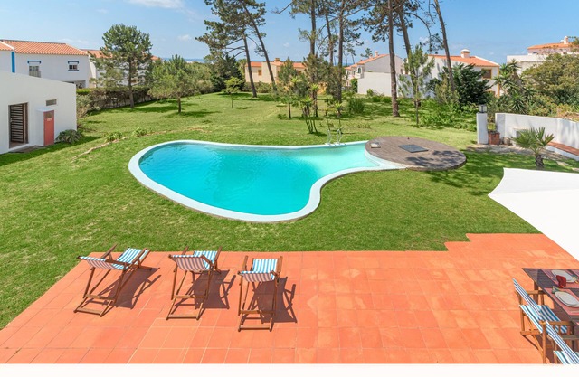 Apartment 'Cerca Do Altinho' with Private Pool, Private Terrace and Wi-Fi