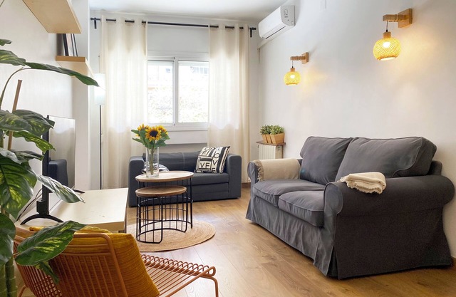 Apartment 3 Bedrooms Camp Nou