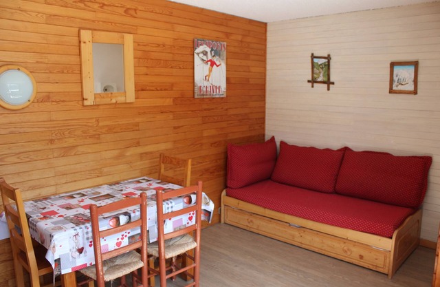Apartment 5 people Plagne Bellecôte with terrace at the foot of the slopes