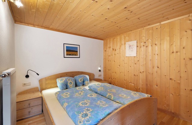Apartment 'Almrausch' with Mountain View, Shared Terrace and Wi-Fi