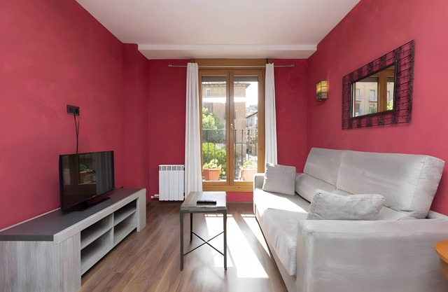 Apartment 'Apartamento Rica' with Private Terrace, Wi-Fi and Air Conditioning