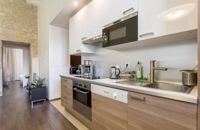 Apartment 'Appartement Le Jacquard Lyon Centre' with Wi-Fi and Air Conditioning