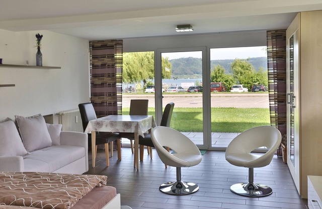 Apartment 'Bodanrück, 45qm' with Lake View, Private Terrace and Wi-Fi