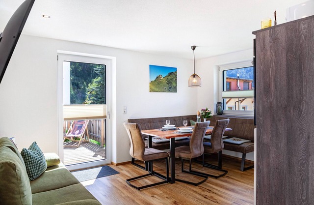 Apartment 'Berghoamat Nauders' with Mountain View, Private Terrace and Wi-Fi