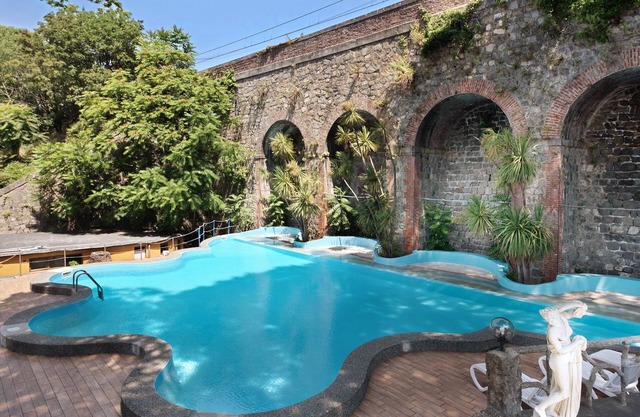 Apartment Bilocale Moneglia 32 close to the Beach with Shared Pool & Wi-Fi