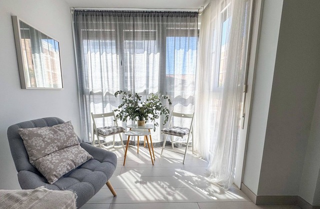 Apartment 'Boutique Sun and Sea' with Shared Pool, Wi-Fi and Air Conditioning