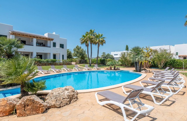 Apartment 'Cala Egos Villa - S'Estel' with Shared Pool, Wi-Fi and Air Conditioning