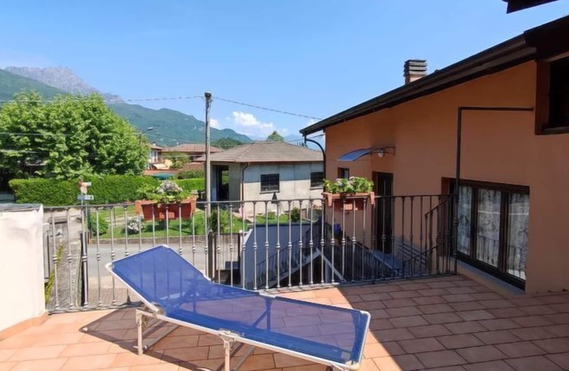 Apartment Carla in Carlazzo - 6 persons, 3 bedrooms