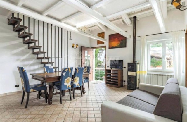 Apartment 'Casa Di Clara Fregene' with Private Terrace, Private Garden and Air Conditioning