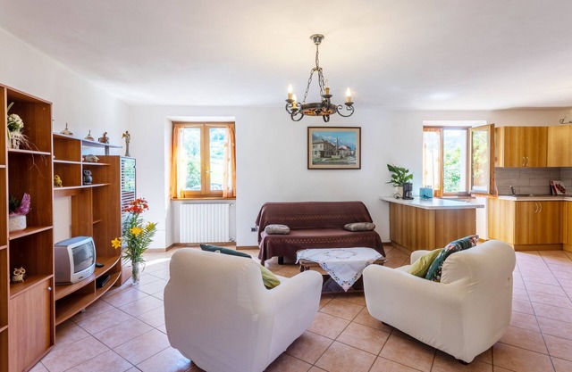 Apartment 'Casa Rita App 2' with Shared Terrace, Shared Garden and Wi-Fi