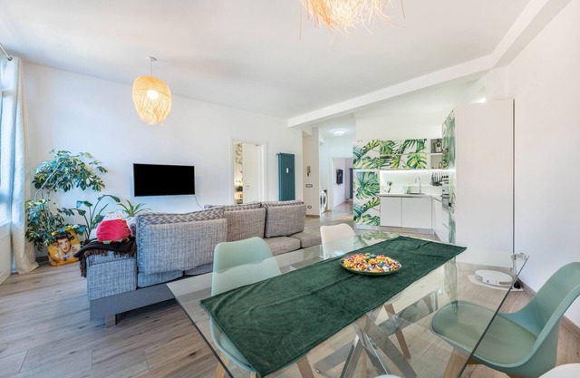 Apartment 'Center Salo' with Wi-Fi and Air Conditioning