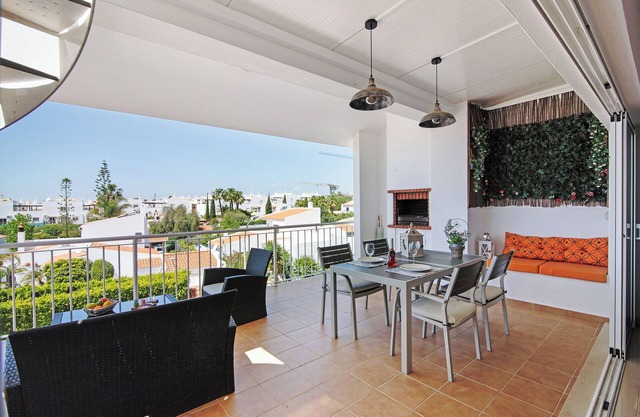 Apartment 'Costa Cabanas 36' close to the Beach with Shared Pool & Wi-Fi