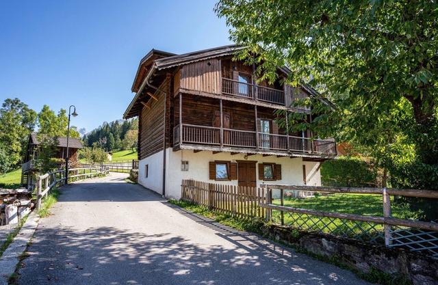 Apartment 'Cuore delle Dolomiti' with Private Terrace and Balcony