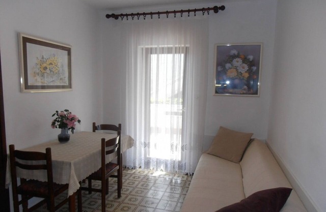 Apartment Dragica (105111-A3) - Malinska - island Krk