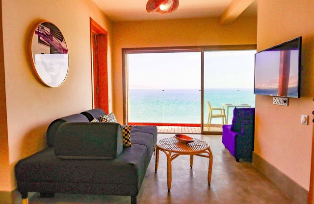 Apartment-Deluxe-Mobility bath-Ocean view