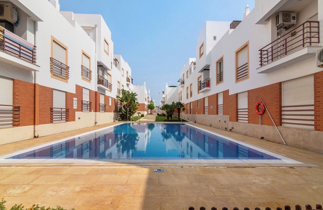 Apartment 'Duplex Em Tavira' with Shared Pool, Wi-Fi and Air Conditioning