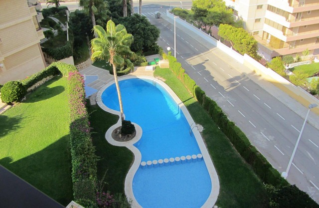 APARTMENT 50 M FROM THE BEACH