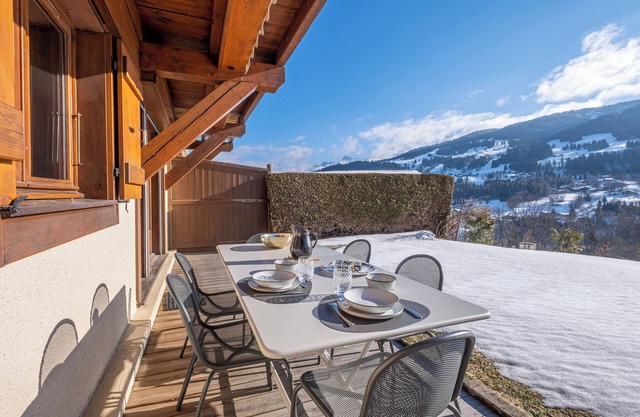 Apartment facing Mont Blanc