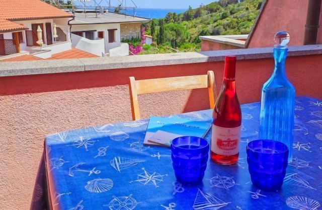 Apartment Fetovaia Beach in Fetovaia - 4 persons, 1 bedrooms