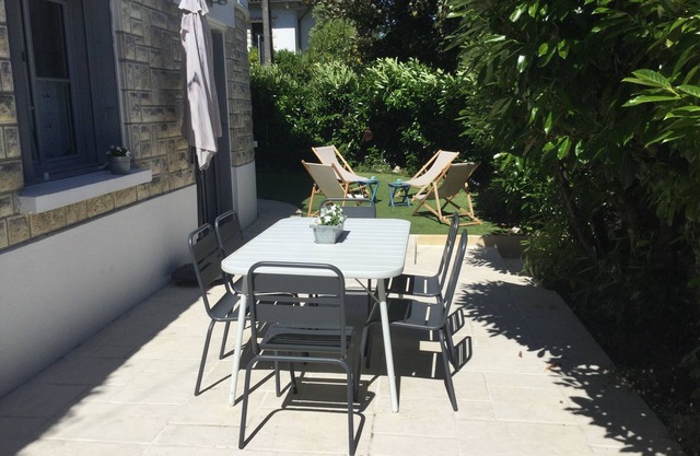 Apartment for 6 people with garden area of ​400m from the beach park
