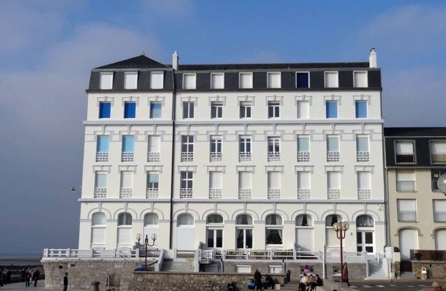 Apartment Grand Hotel Vue Front de Mer in Wimereux