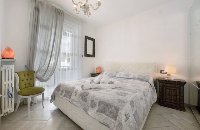 Apartment 'Home Sweet Dream' with Mountain View, Wi-Fi and Air Conditioning