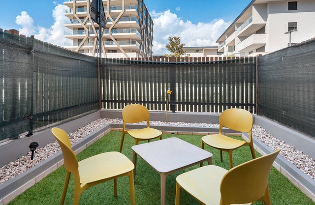 Apartment 'Honey Home' with Mountain View, Wi-Fi and Parking