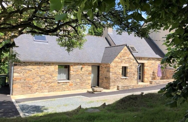 Apartment in Brittany near Sandy Beaches