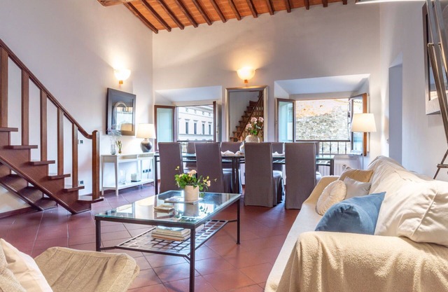 Apartment in Florence with 3 bedrooms sleeps 6