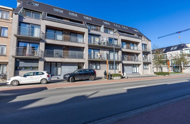 Apartment in Middelkerke near the Beach