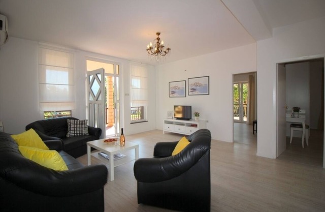 Apartment in Poreč with Terrace, Air condition, WIFI, Dishwasher (4400-10)