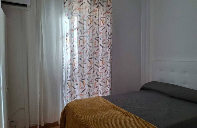 Apartment in the center of Poblesec, a bohemian neighborhood, next to Plaza Espa