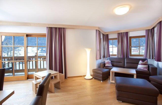 Apartment in Wald im Pinzgau near the ski lifts