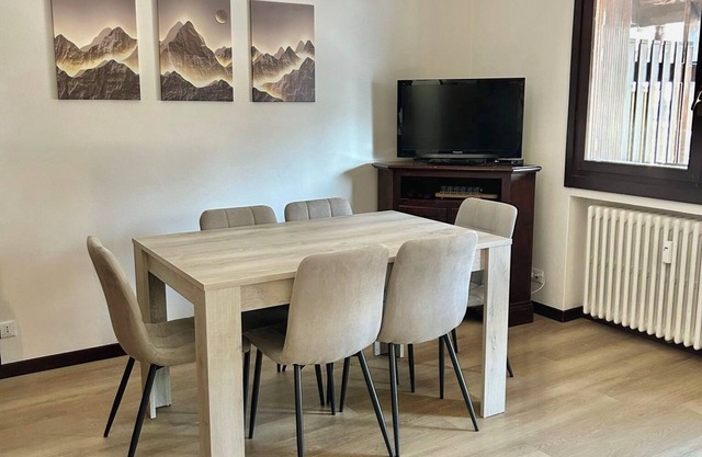 Apartment 'Casadegli Orsi' with Mountain View, Balcony and Wi-Fi
