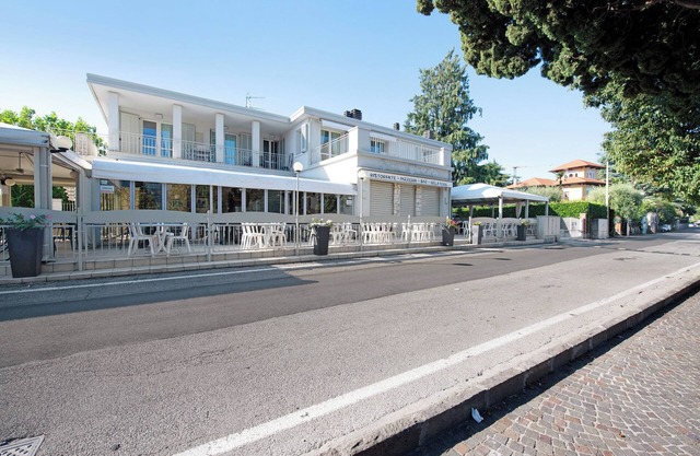 Apartment 'Gran Fausto Trilo' with Lake View, Wi-Fi and Air Conditioning