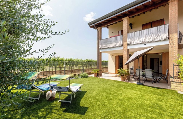 Apartment 'Katy Lake Lavanda ' with Private Terrace, Wi-Fi and Air Conditioning